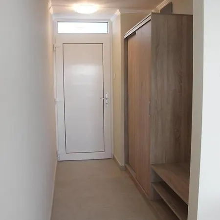 Privatunterkunft Paris Holiday Home Debrecen